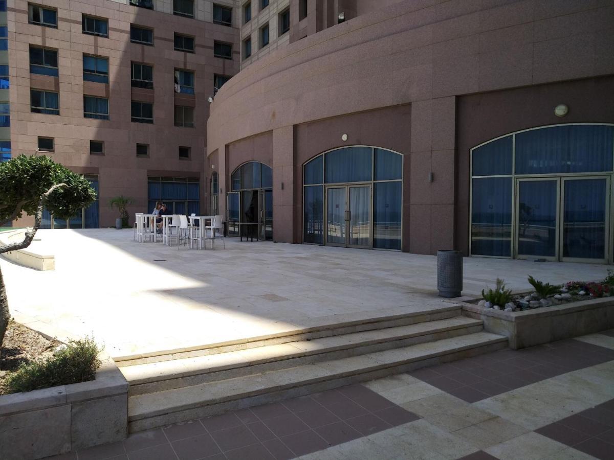 Almogim- Almog Building Haifa Bagian luar foto